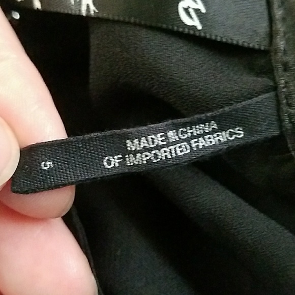 Guess Short dress/Top - Picture 6 of 7